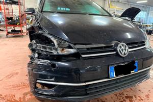 wolkswagen golf vii 1.6 tdi incidentata