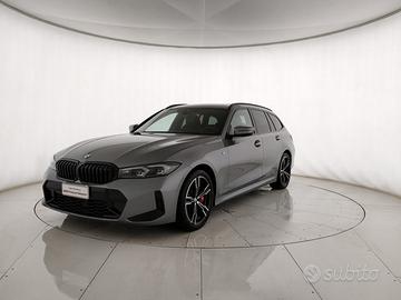 BMW 320d Touring mhev 48V xdrive MSport auto