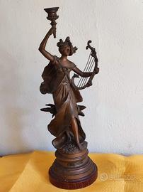 Statua in antimonio firmata Aug. Moreau – 58 cm –