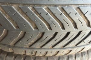 Gomme 4 stagioni 175/65 r14 86h