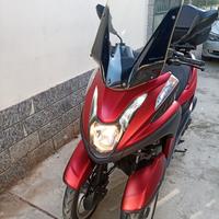 Scooter a 3 ruote Tricity mp3 125