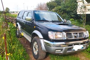 Nissan Navara D22