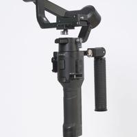 DJI Ronin-SC con impugnatura