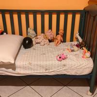 lettino completo di sponda e materasso sfoderabile