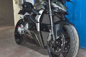 Ducati street fighter V2 