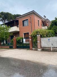 Villa Bifamiliare zona Ospedale