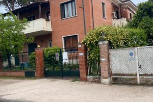 Villa Bifamiliare zona Ospedale