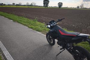 moto aprilia 125 sx