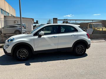 Fiat 500X con gancio traino