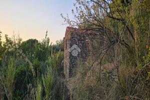 CASA INDIPENDENTE A ASCEA