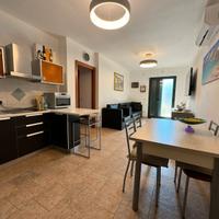 Bosa Marina a 50mt dal mare Arredato Cortile 140mq