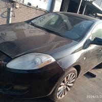 FIAT BRAVO 1.6 TD 2009 198A2000  PER RICAMBI