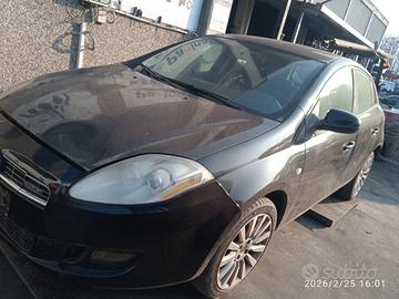 FIAT BRAVO 1.6 TD 2009 198A2000  PER RICAMBI
