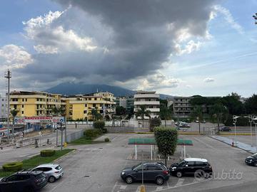 ampio ufficio di rappresentanza