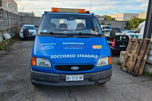 Carroattrezzi transit patente B