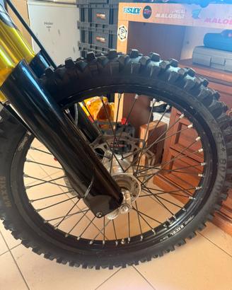 cerchi excel con gomme nuove per ktm