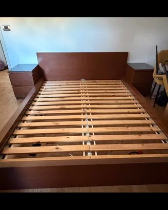 struttura letto + comodini