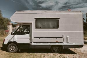 Camper mansardato Ford Transit 1989