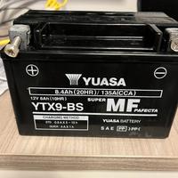 Batteria Yuasa 12V 8Ah