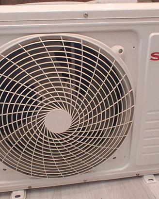 condizionatore  SHARP 12  BTU