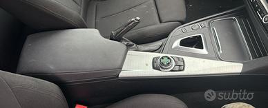 Bracciolo centrale tunnel BMW serie 4 coupé sport 