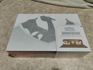 Pokémon UPC Collezione ultra premium Charizard 
