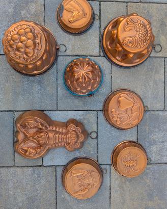 8 stampi decorativi da parete in rame
