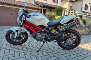 Ducati Monster 796 – anno 2012