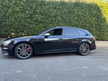 Audi A4 S4 Avant 3.0 TFSI quattro tiptronic