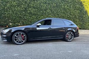 Audi A4 S4 Avant 3.0 TFSI quattro tiptronic