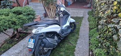 Beverly piaggio 350  anno 2013