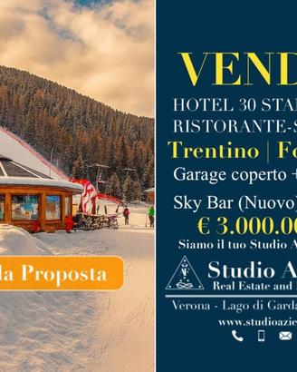 Attività / Licenza di 2400 m² con più di 5 locali 