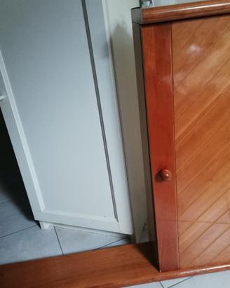 Mobile bagno in legno