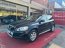 volvo-xc60-d5-awd-geartronic-kinetic