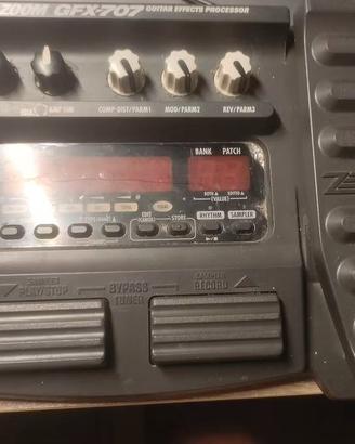 Pedaliera per chitarra Zoom GFX 707