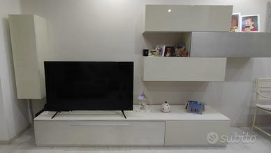 Composizione per soggiorno