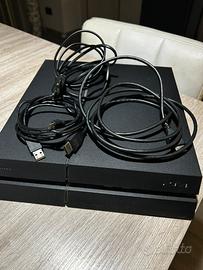 Playstation 4 500Gb + 2 controller + giochi