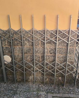 4 Grate scorrevoli estensibili finestre in acciaio