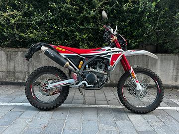 Fantic xef 250