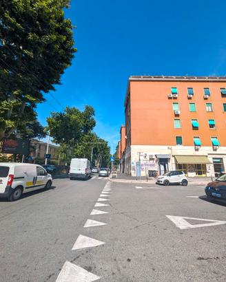 Tufello - locale commerciale uso investimento