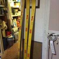 SCI uomo e donna completi di attacchi