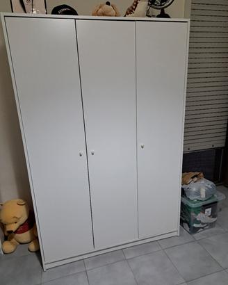  cameretta  bianca   ikea . Come nuova
