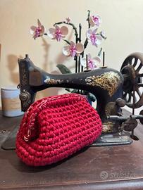 Borsa uncinetto rossa chiusura 15,5cm