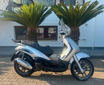 Piaggio Beverly 300