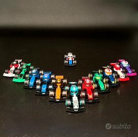 Set Completo LEGO F1 – Serie Monoposto 71049