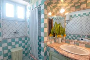 Ischia bell'appartamento centro. 450 mt. mare