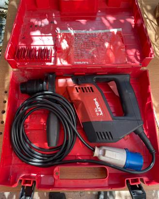 Hilti TE5 con aspirapolvere