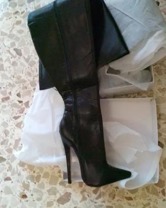 Stivali crotch con tacco altissimo