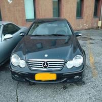 Mercedes classe C coupÃ© w203 220td per ricambi