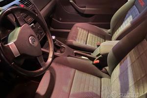 Golf 1.6 SOLO 40.000 KM, tagliando ok